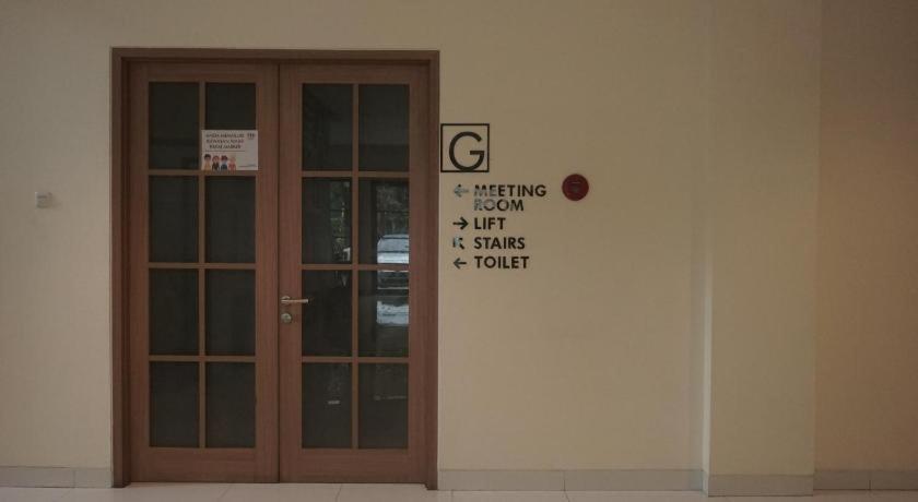 Hotel Bianco Costel Bogor Esterno foto