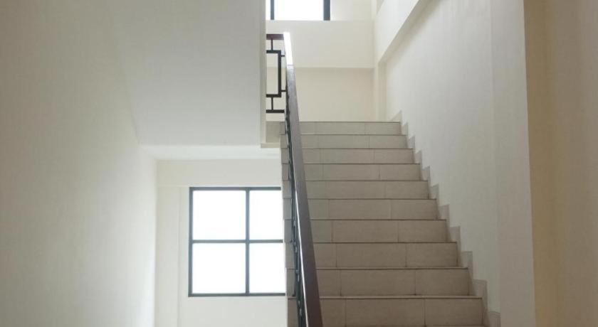 Hotel Bianco Costel Bogor Esterno foto