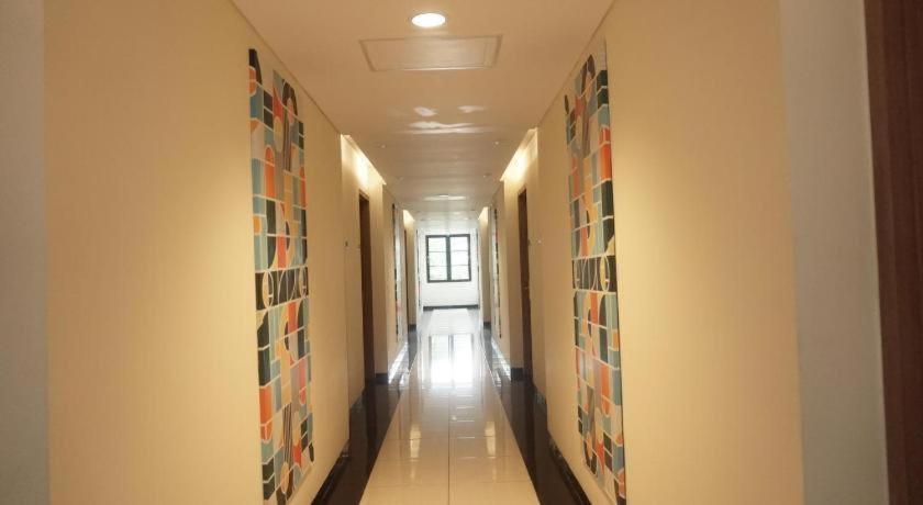 Hotel Bianco Costel Bogor Esterno foto