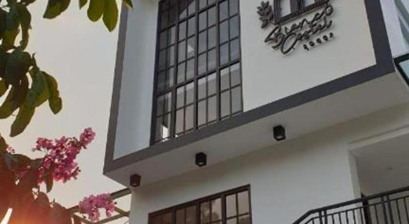 Hotel Bianco Costel Bogor Esterno foto
